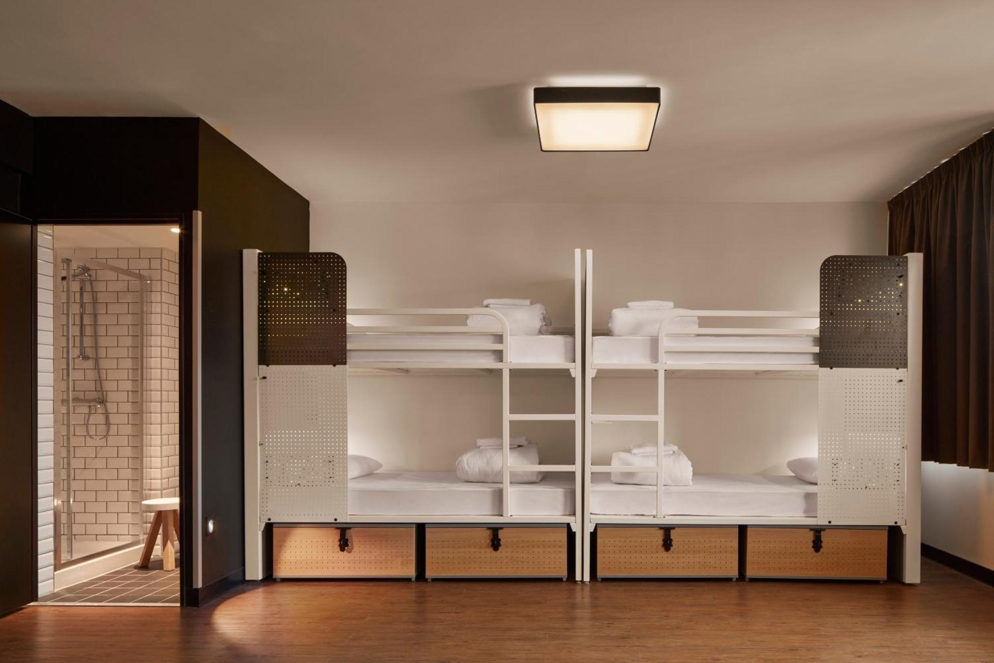 Bed in 4 bed Dorm,1689858926:JPEG