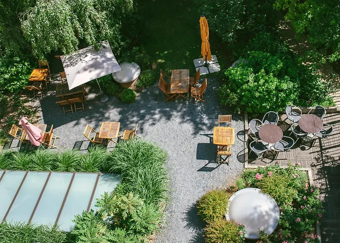 Hostel Adveniat Paris